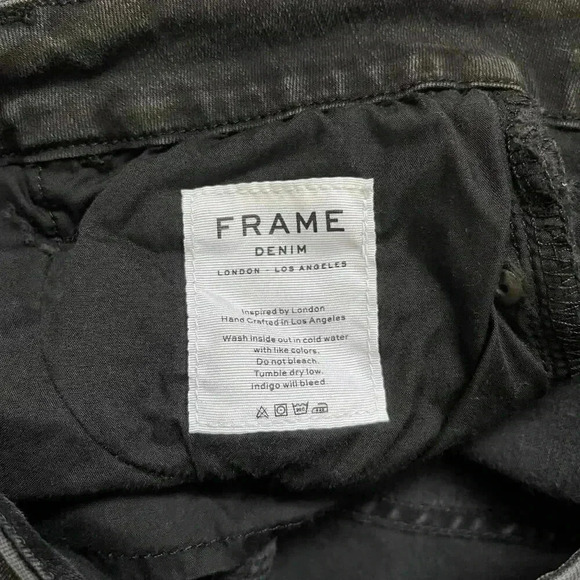 Frame Le Crop Mini Boot Fox Park Fringe Shredded Hem Jeans - Black - Size 28 - Picture 6 of 6